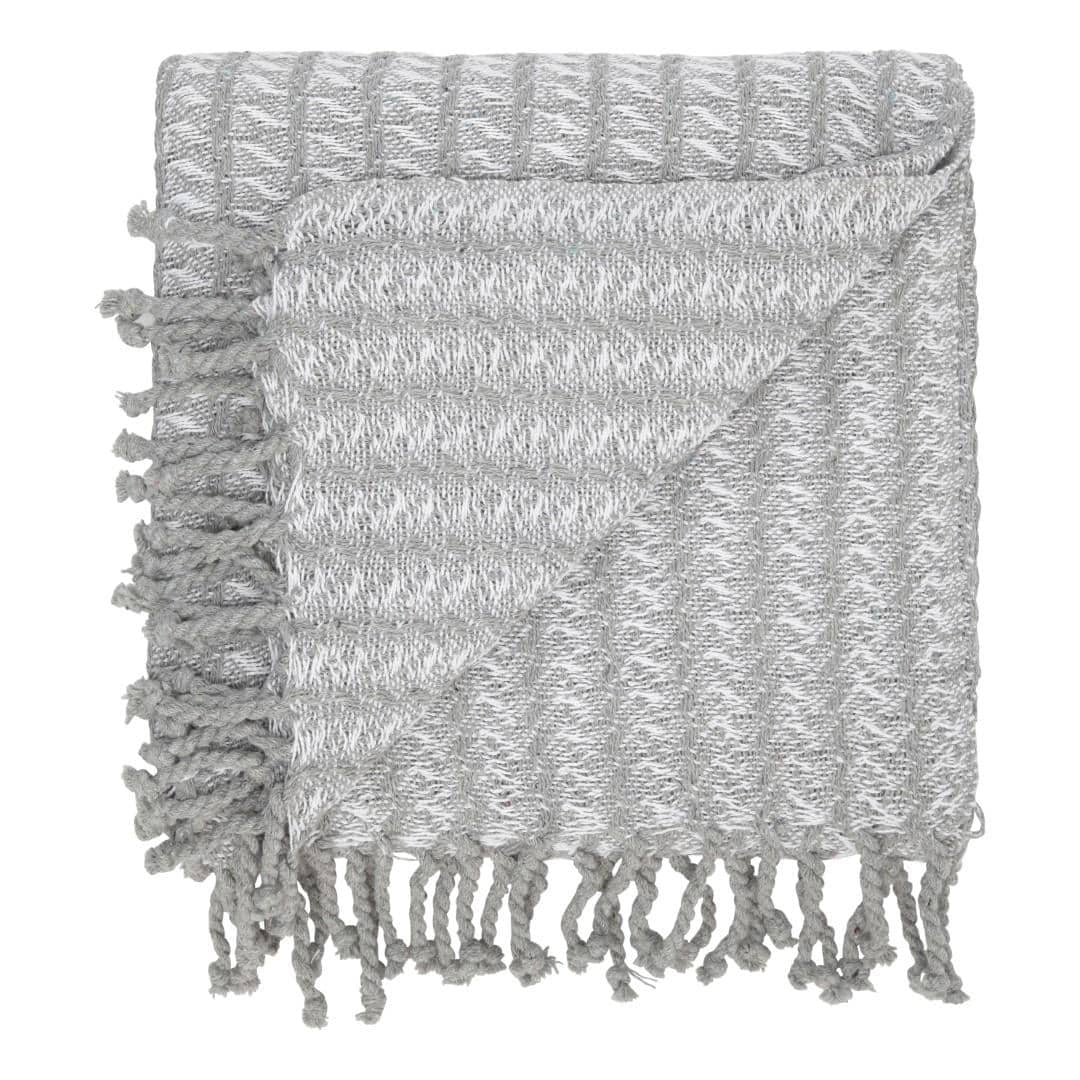 Bomullspledd med frynser i 100% bomull 135 x 200 cm. fra Rugs’N’More