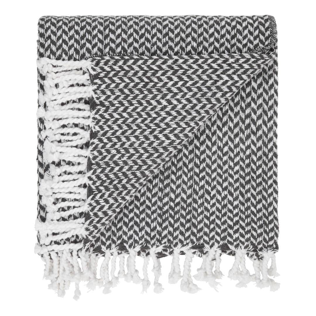 Bomullspledd med frynser i 100% bomull 135 x 200 cm. fra Rugs’N’More