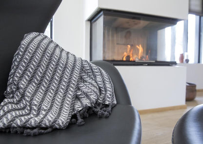 Bomullspledd med frynser i 100% bomull 135 x 200 cm. fra Rugs’N’More