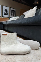 Ullstøvel (100 % ren ull) – Modell Beige m/såle i skinn