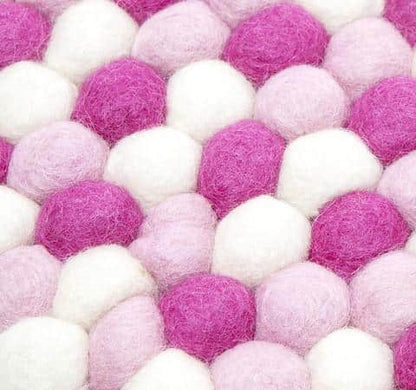 Håndlaget kuleteppe i 100 % ren ull – Rosa Flerfarget