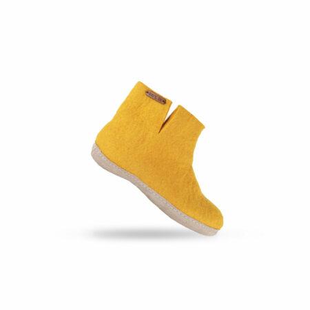 Ullstøvel (100 % ren ull) – Modell Karri gul m/såle i skinn